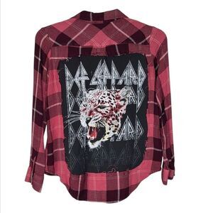 Boneyard Threadz Pink Plaid Flannel Shirt W/ Def Leppard Graphic Size Medium